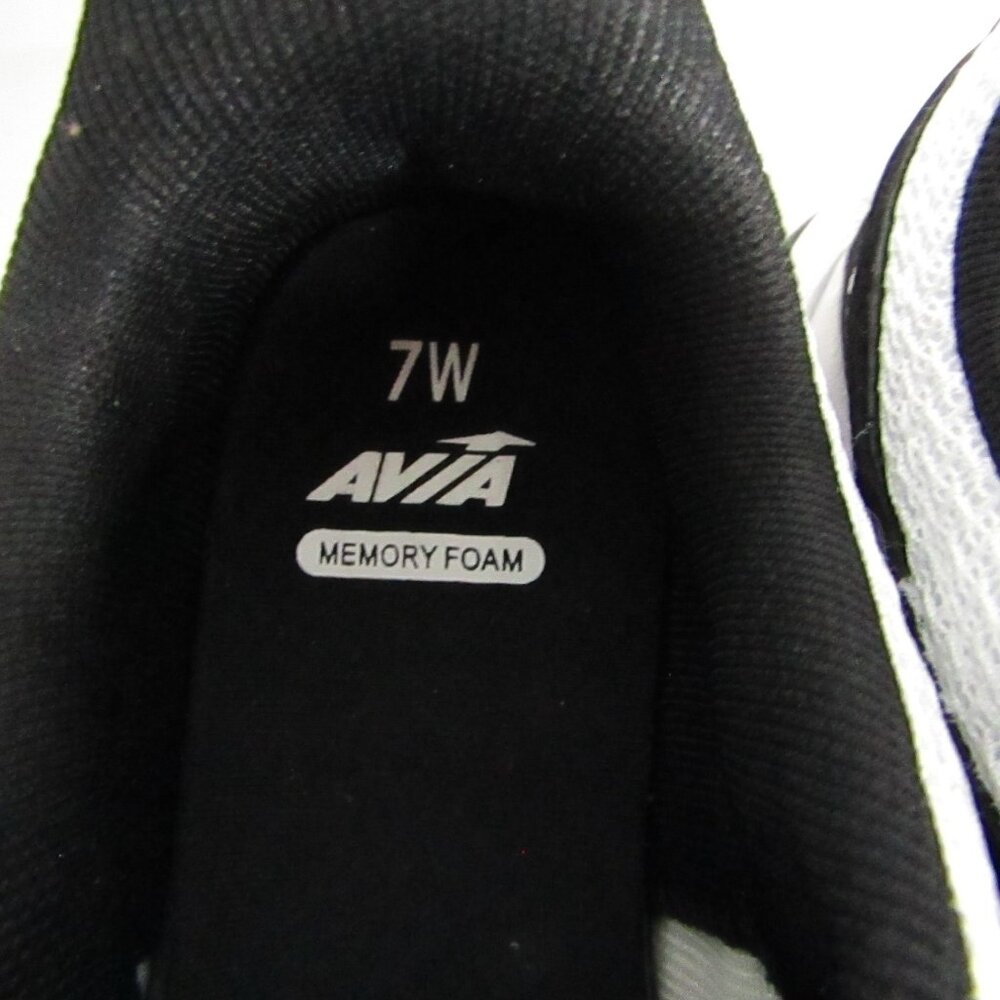 Women's Size 7 Avia Tennis Shoes - Like New!!! - Picture 4 of 6